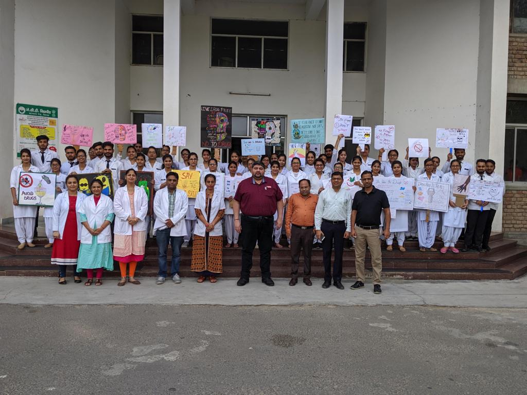 Rally on “Say no to drugs” was conducted by JCD, Dental College Rally on “Say no to drugs” was conducted by JCD, Dental College